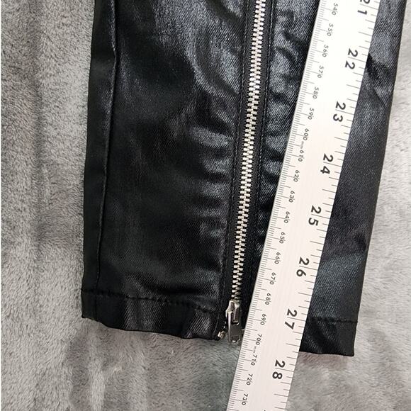 H&M Jeans Womens 12 Black Coated Faux Leather Stretch High Rise Skinny Zip Hem - Picture 8 of 10